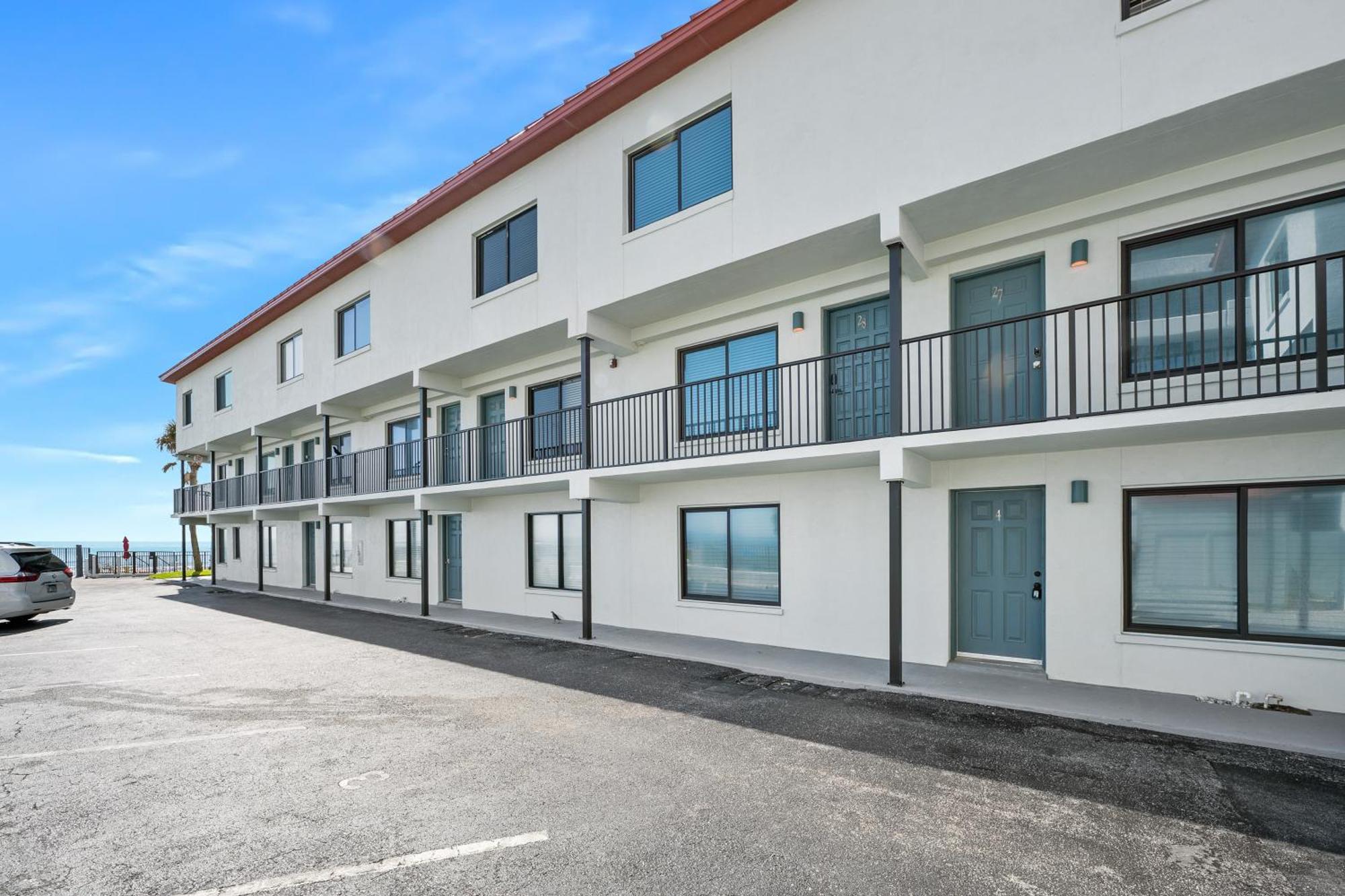 Oceanfront Daytona Beach Condo With Beach Views! ภายนอก รูปภาพ